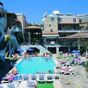 Aparthotel House